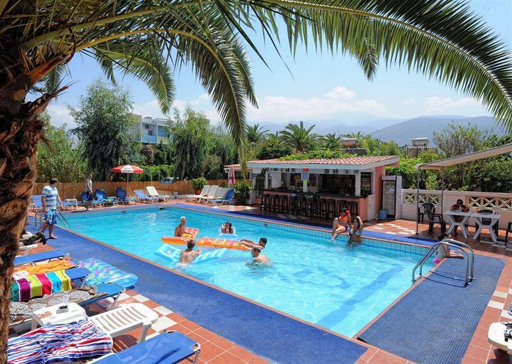 מאליה Primavera Beach Hotel Studios & Apartments מראה חיצוני תמונה